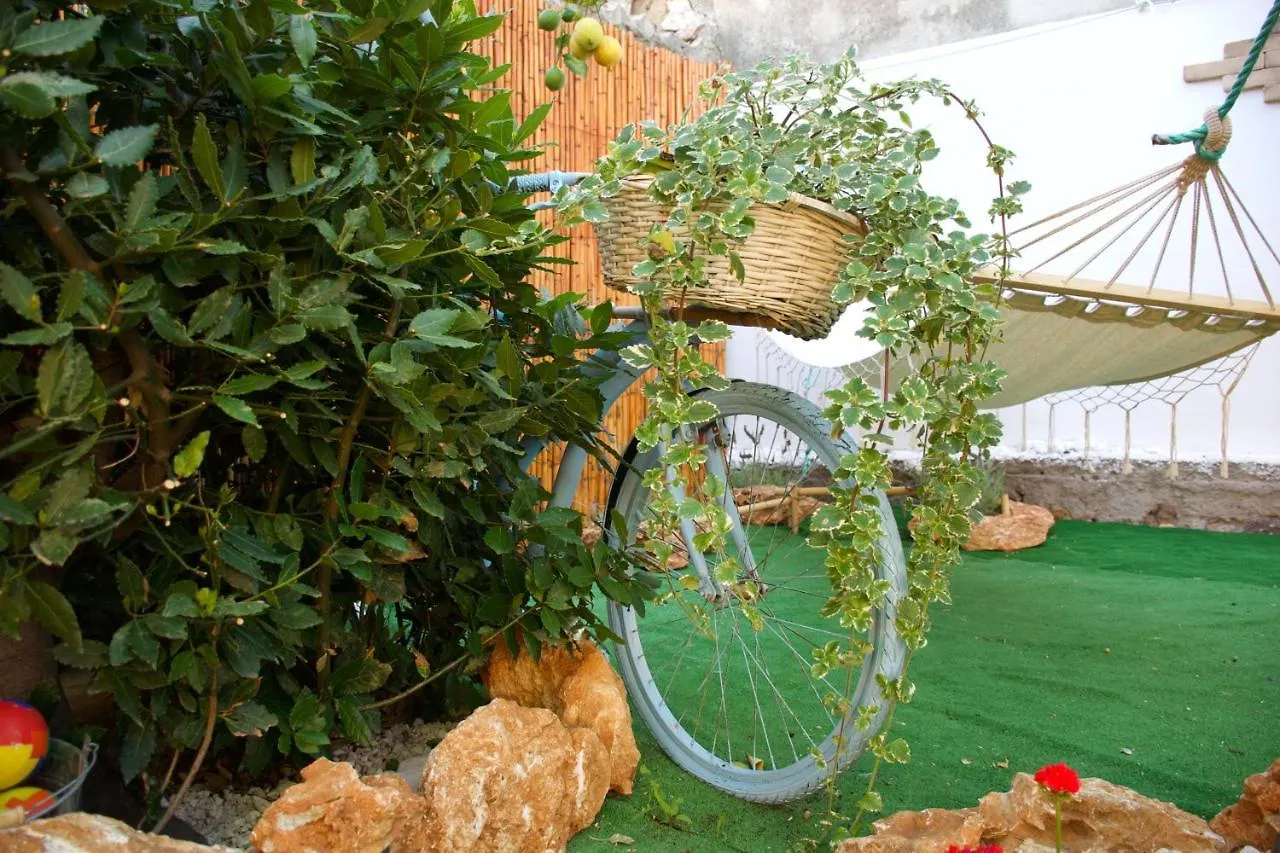 Bed & Breakfast Bnb Le Janas Càbras